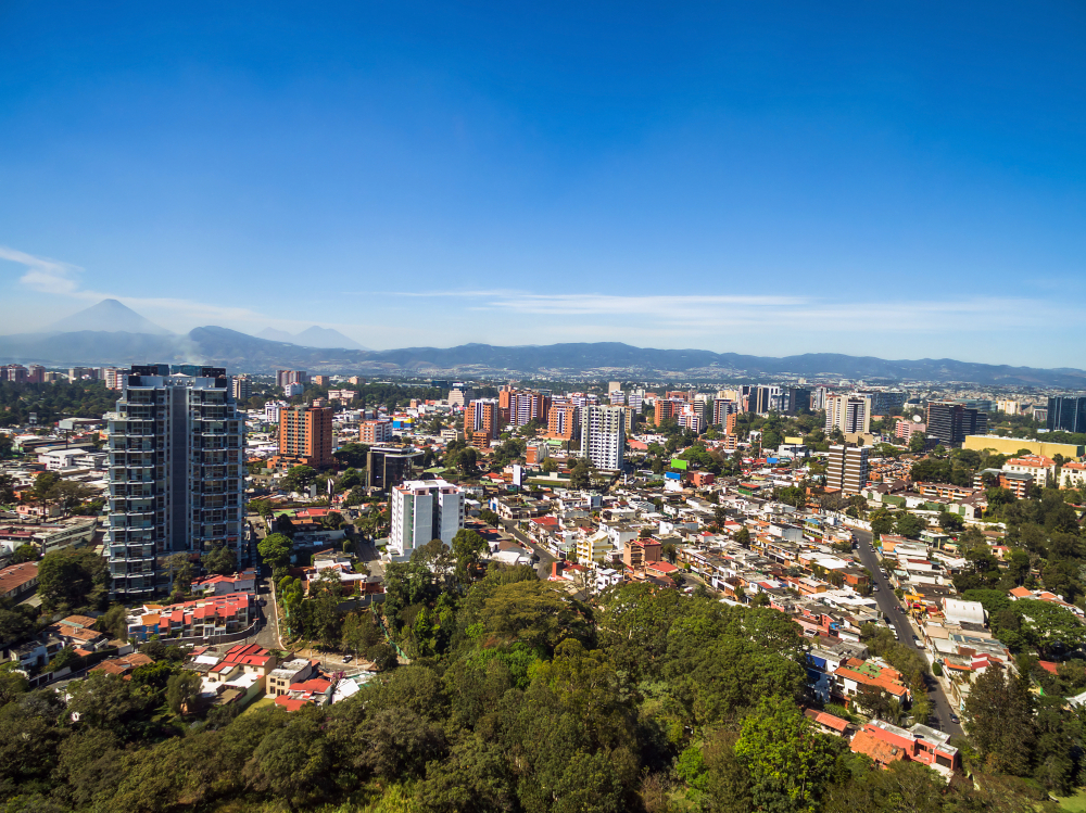 Panorama Inmobiliario Guatemala 2025: ¿Estamos construyendo para el mercado real?